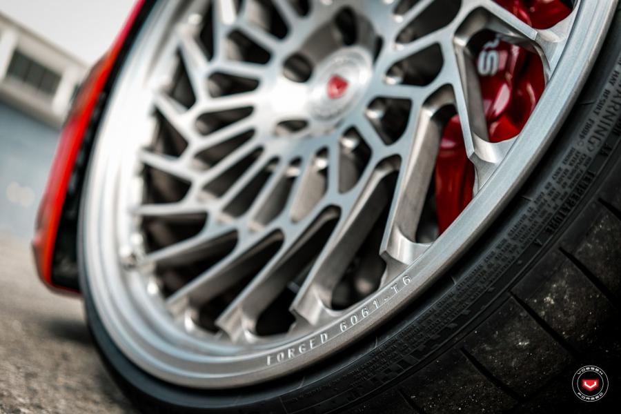 Колеса Audi RS4 Avant on Vossen Wheels (ML-R2) 2019 года  (фото 9 из 55)